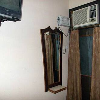 Hotel Sunrise, Lucknow 3